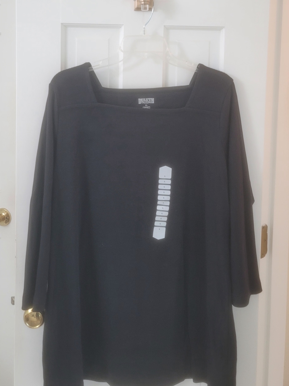 Duluth Trading Co Black Square-Neck Long Sleeve Tunic